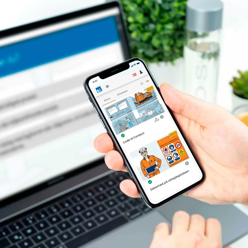 Activate LMS på mobilen hos Aarsleff: kursusoversigten med Code of Conduct og Sikkerhed på arbejdspladsen